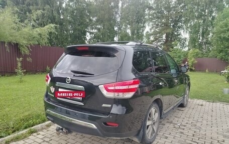 Nissan Pathfinder, 2015 год, 1 650 000 рублей, 3 фотография