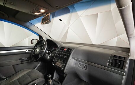 Volkswagen Touran III, 2005 год, 395 000 рублей, 10 фотография