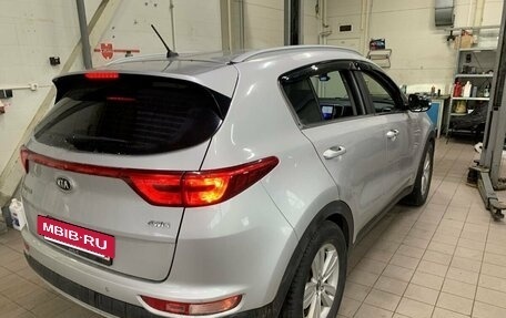 KIA Sportage IV рестайлинг, 2017 год, 1 899 000 рублей, 4 фотография