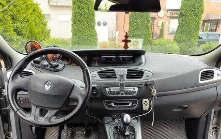 Renault Scenic III, 2010 год, 750 000 рублей, 1 фотография