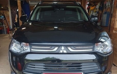 Mitsubishi Outlander III рестайлинг 3, 2013 год, 1 250 000 рублей, 1 фотография