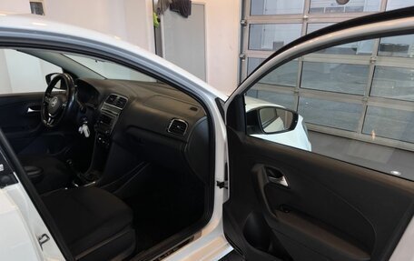 Volkswagen Polo VI (EU Market), 2017 год, 680 000 рублей, 26 фотография
