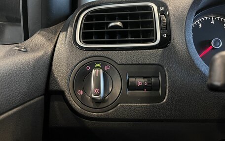 Volkswagen Polo VI (EU Market), 2017 год, 680 000 рублей, 32 фотография