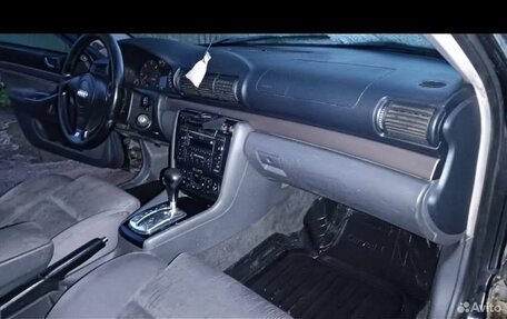 Audi A4, 1999 год, 250 000 рублей, 7 фотография
