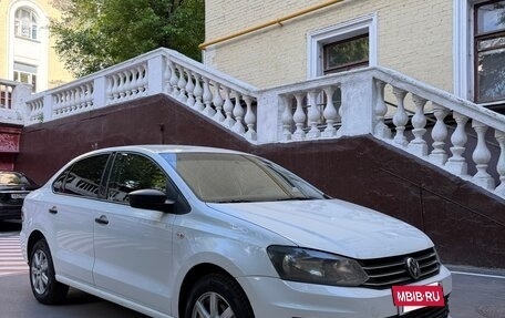 Volkswagen Polo VI (EU Market), 2018 год, 900 000 рублей, 4 фотография