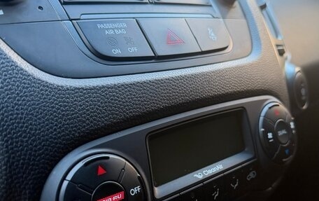 Hyundai ix35 I рестайлинг, 2015 год, 1 350 000 рублей, 14 фотография