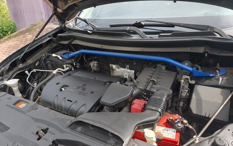 Mitsubishi Outlander III рестайлинг 3, 2013 год, 1 250 000 рублей, 17 фотография