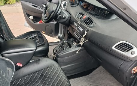 Renault Scenic III, 2010 год, 750 000 рублей, 5 фотография