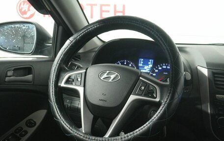 Hyundai Solaris II рестайлинг, 2014 год, 696 000 рублей, 16 фотография
