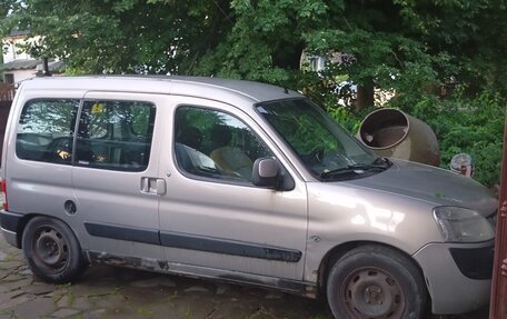 Citroen Berlingo II рестайлинг, 2008 год, 200 000 рублей, 1 фотография
