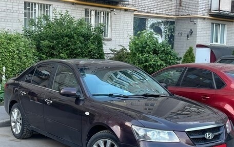 Hyundai Sonata VI, 2005 год, 499 999 рублей, 1 фотография