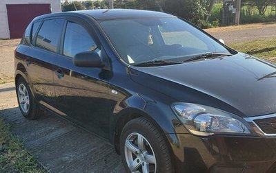 KIA cee'd I рестайлинг, 2010 год, 650 000 рублей, 1 фотография