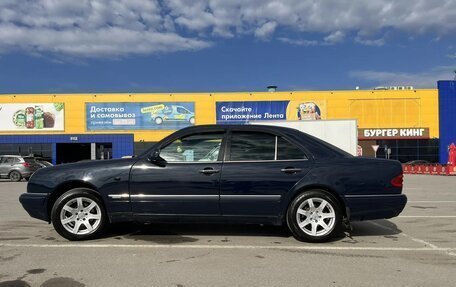 Mercedes-Benz E-Класс, 1996 год, 550 000 рублей, 7 фотография