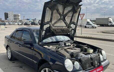 Mercedes-Benz E-Класс, 1996 год, 550 000 рублей, 19 фотография