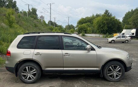 Volkswagen Touareg III, 2005 год, 700 000 рублей, 12 фотография