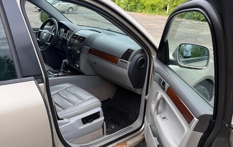 Volkswagen Touareg III, 2005 год, 700 000 рублей, 5 фотография