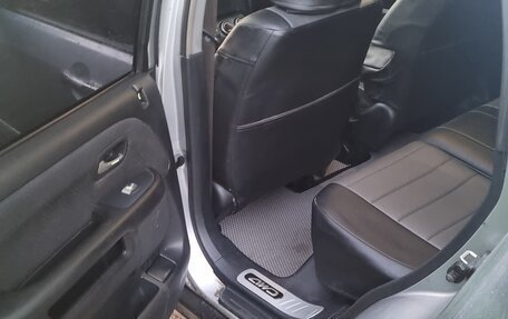 Honda CR-V II рестайлинг, 2004 год, 650 000 рублей, 12 фотография