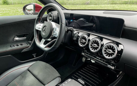 Mercedes-Benz A-Класс, 2020 год, 2 647 000 рублей, 10 фотография