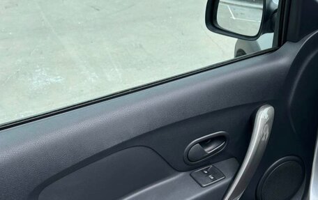 Renault Logan II, 2020 год, 1 380 000 рублей, 8 фотография