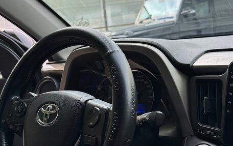 Toyota RAV4, 2013 год, 1 570 000 рублей, 17 фотография
