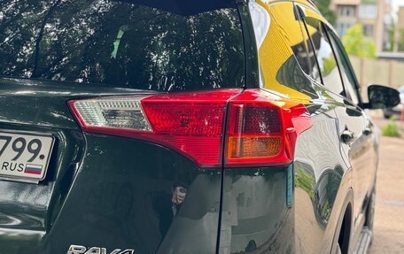 Toyota RAV4, 2013 год, 1 570 000 рублей, 9 фотография