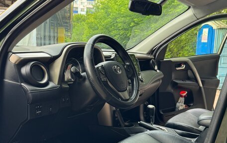 Toyota RAV4, 2013 год, 1 570 000 рублей, 24 фотография