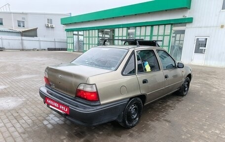 Daewoo Nexia I рестайлинг, 2000 год, 135 000 рублей, 8 фотография