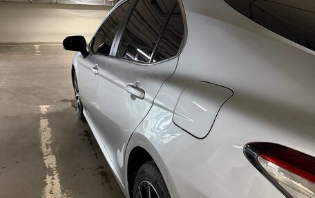 Toyota Camry, 2020 год, 2 320 000 рублей, 8 фотография