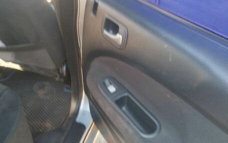 Honda HR-V I, 2004 год, 390 000 рублей, 9 фотография