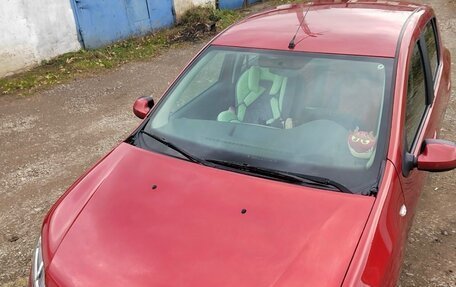 Renault Sandero II рестайлинг, 2014 год, 650 000 рублей, 3 фотография
