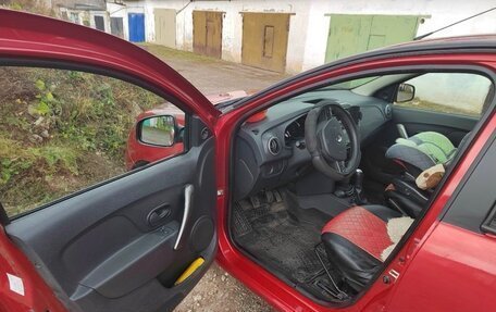Renault Sandero II рестайлинг, 2014 год, 650 000 рублей, 5 фотография