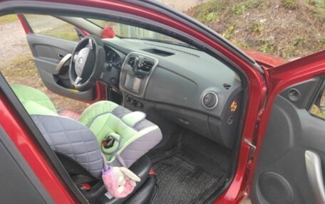 Renault Sandero II рестайлинг, 2014 год, 650 000 рублей, 7 фотография