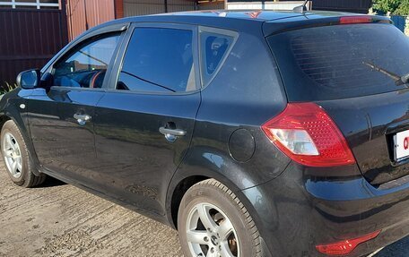 KIA cee'd I рестайлинг, 2010 год, 650 000 рублей, 4 фотография