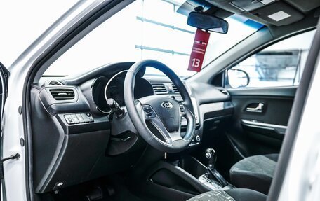 KIA Rio III рестайлинг, 2016 год, 1 090 000 рублей, 18 фотография