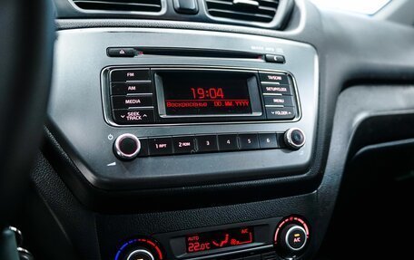 KIA Rio III рестайлинг, 2016 год, 1 090 000 рублей, 22 фотография