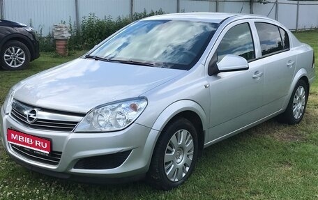 Opel Astra H, 2012 год, 840 000 рублей, 1 фотография