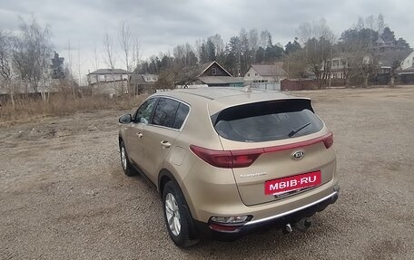 KIA Sportage IV рестайлинг, 2018 год, 1 500 000 рублей, 4 фотография