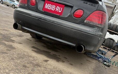 Lexus GS II рестайлинг, 2001 год, 1 600 000 рублей, 28 фотография