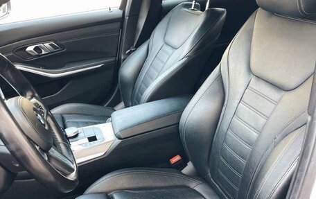 BMW 3 серия, 2021 год, 3 580 000 рублей, 9 фотография