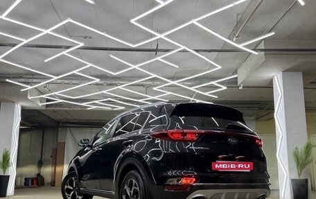 KIA Sportage IV рестайлинг, 2020 год, 2 500 000 рублей, 2 фотография