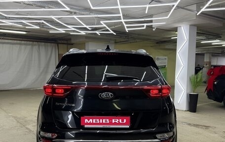 KIA Sportage IV рестайлинг, 2020 год, 2 500 000 рублей, 10 фотография