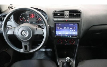 Volkswagen Polo VI (EU Market), 2011 год, 719 000 рублей, 9 фотография