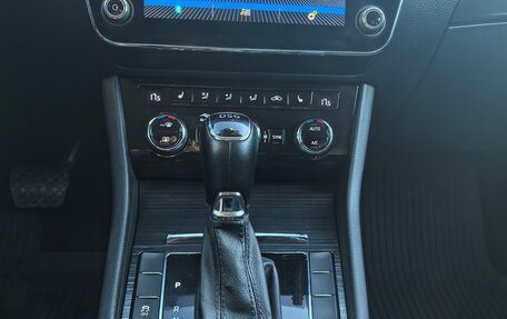 Skoda Superb III рестайлинг, 2019 год, 2 700 000 рублей, 12 фотография