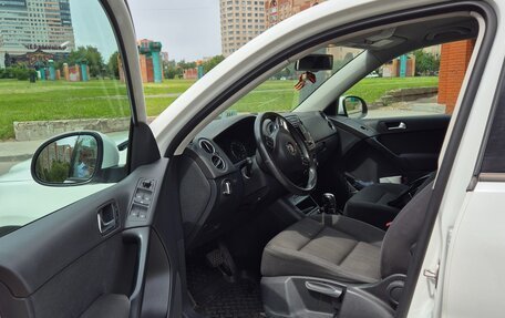 Volkswagen Tiguan I, 2016 год, 1 800 000 рублей, 5 фотография