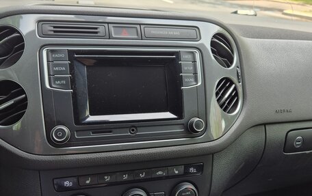 Volkswagen Tiguan I, 2016 год, 1 800 000 рублей, 8 фотография