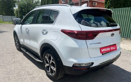 KIA Sportage IV рестайлинг, 2018 год, 1 910 000 рублей, 3 фотография
