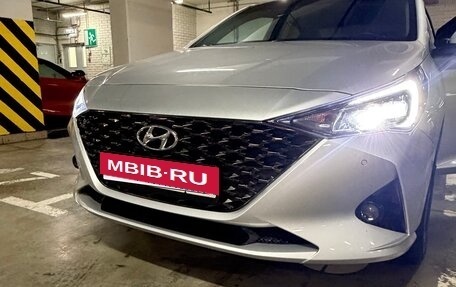 Hyundai Solaris II рестайлинг, 2021 год, 1 900 000 рублей, 11 фотография