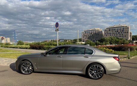 BMW 7 серия, 2020 год, 7 150 000 рублей, 3 фотография