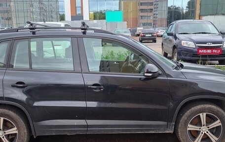Volkswagen Tiguan I, 2011 год, 865 000 рублей, 3 фотография