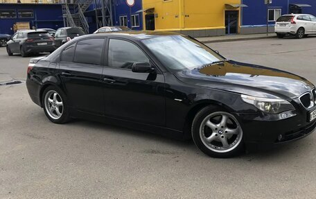 BMW 5 серия, 2004 год, 700 000 рублей, 7 фотография